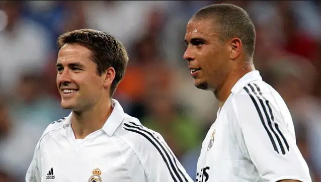 球队的一位 球队的一位